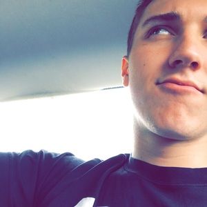 Meet your Posher, Colin